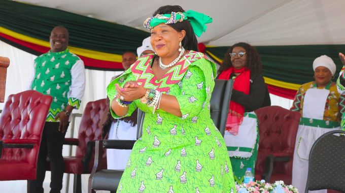 First Lady Dr Auxillia Mnangagwa appreciated the thousands of people who attended Amai’s traditional meal national cookout competition in Nyanga on Africa Day