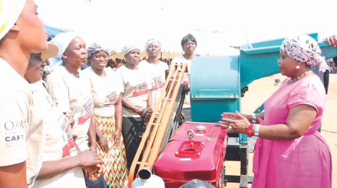 AGRIC4SHE patron First Lady Dr Auxillia Mnangagwa donated a grinding machine and other farming implements to women who are running a thriving garden in Rushinga