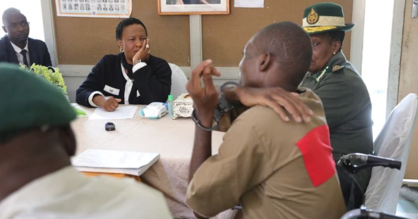 First Lady Dr Auxillia Mnangagwa listens as Guruve serial murder suspect Anymore Zvitsva recounts his ordeal during a visit at Chikurubi Maximum Prison in Harare