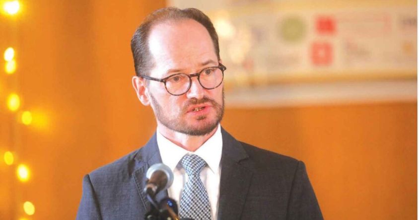 French Ambassador to Zimbabwe Paul-Bertrand Barets addresses delegates during the Primary Schools French Songs Contest at the French International School in Vainona, Harare