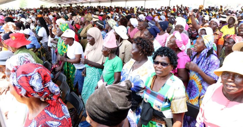 Part of the jubilant crowd that attended the provincial launch of First Lady Dr Auxillia Mnangagwa’s Traditional Medicinal Herbs Programme at Odzi Business Centre in Manicaland Province yesterday.